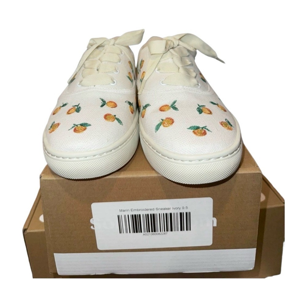 NWT Soludos Womens Sneakers Size 9.5 White Cream Fruit Embroidery Casual